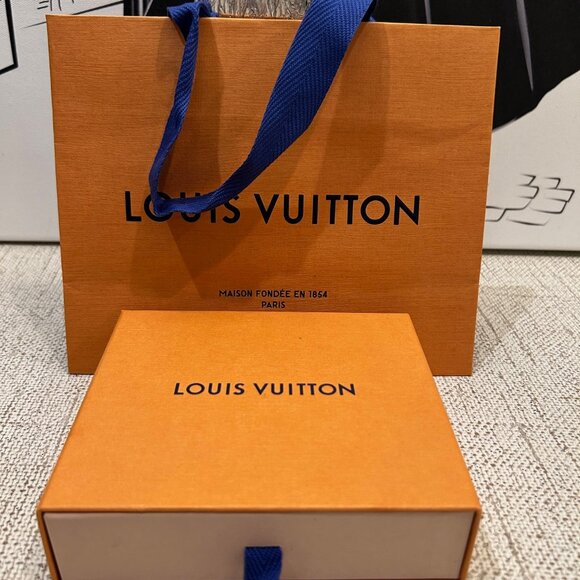 Authentic Louis Vuitton Monogram Porte Monnaie Gousset Coin Purse - Picture 12 of 12